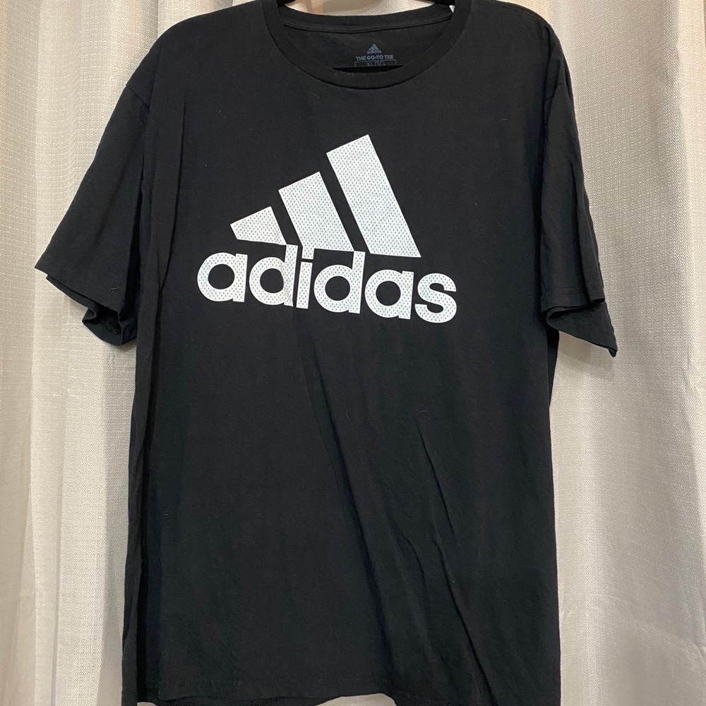 Men’s adidas tshirt